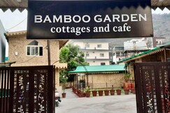 Bamboo garden cottages and cafe