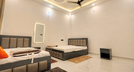 Kaivalya Stay Near Ram Mandir Room Type - kaivalya signature room