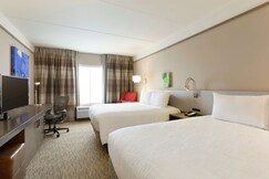 Hilton Garden Inn Pittsburgh Airport South - Robinson Mall