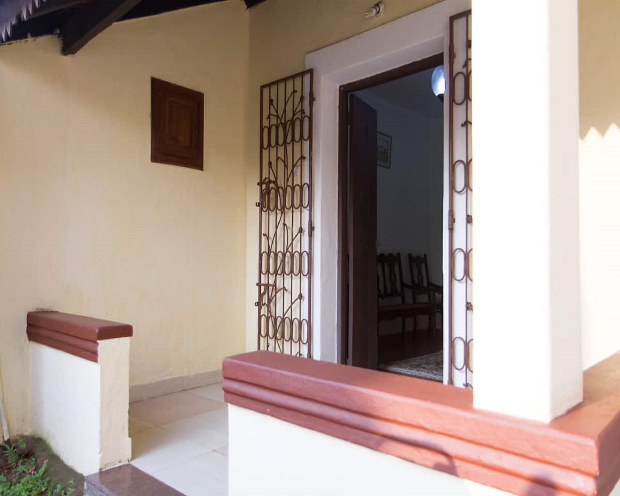 Modern Fully Furnished 2 BHK in North Goa - Tap to explore photos