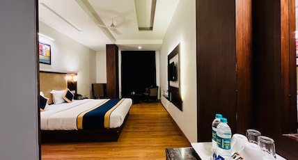 Hotel Myriad Room Type - Deluxe Room Double Bed,Free Wi-Fi,Free Welcome Drink on Arrival,10 percent Discount on Lunch and Din Hotel Myriad Room Type - Deluxe Room Double Bed,Free Wi-Fi,Free Welcome Drink on Arrival,10 percent Discount on Lunch and Din