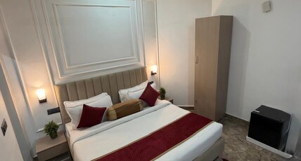 A-ONE RESIDENCY Room Type - Suite Room