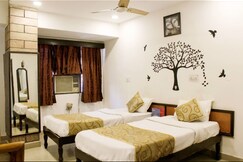 hotel pathik bhopal