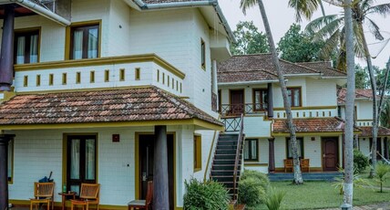 The World Backwaters Room Type - Vembanad Lake View Room (Lake Facing)