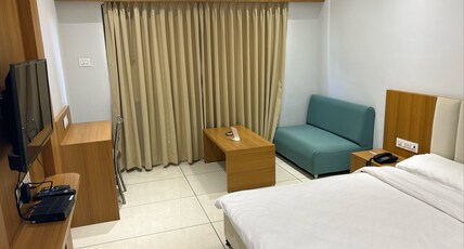 Hotel Vikramaditya Room Type - Deluxe Room