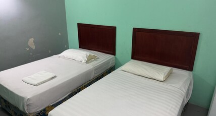 Dancenter Hotel Oriental Room Type - Standard Twin