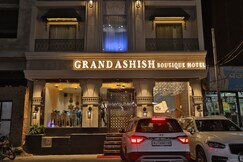 Hotel Grand Ashish