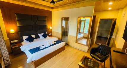 The Glacier Inn Room Type - Family Room