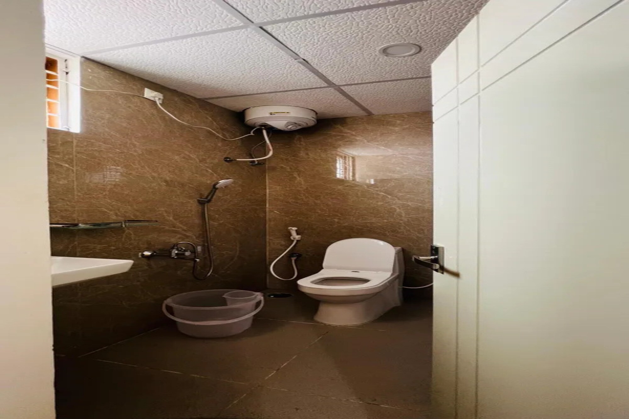 Fabhotel Global stay - Sarjapur - Tap to explore photos