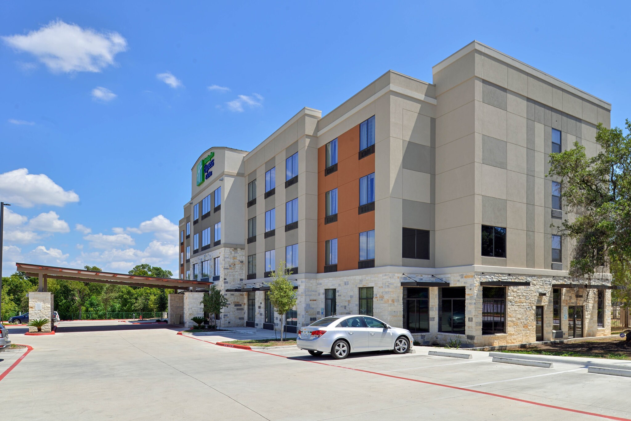 Holiday Inn Express & Suites Austin South, an IHG Hotel - Tap to explore photos
