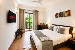EMBLEM Hotel  Arjun Marg, Golf Course Road