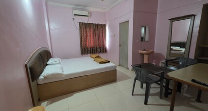 Hotel Dawat Resto & Lodge Room Type - Bedroom 11