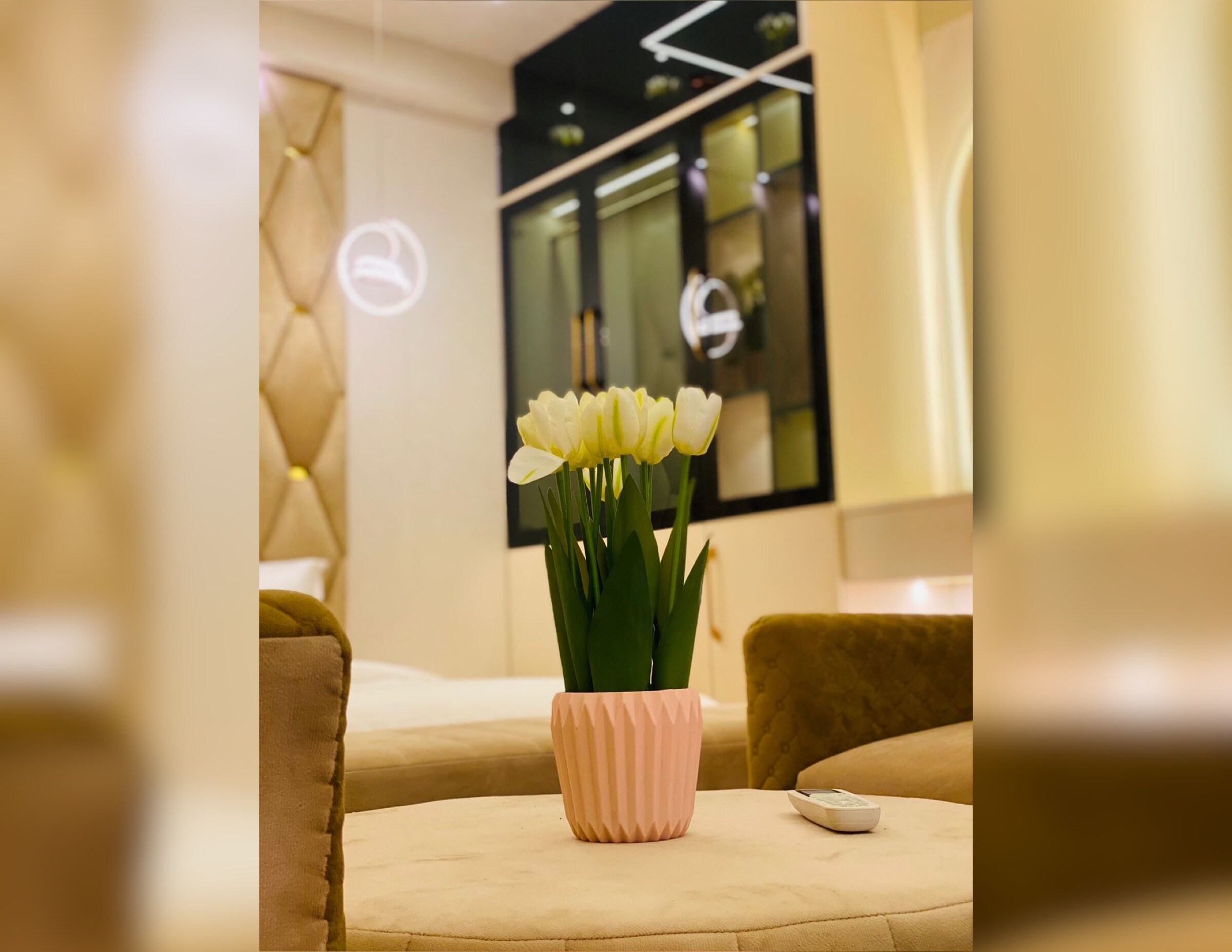 Metropolitan inn & suites by ai stay - Tap to explore photos