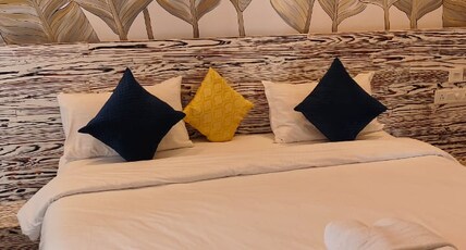 Alpine BnB near Bus Stand Room Type - Superior Double Bedroom