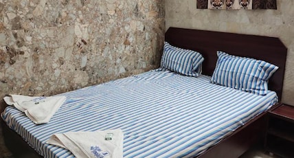 Hotel Temple View Room Type - AC Double