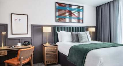 Hotel Indigo MANCHESTER - VICTORIA STATION Room Type - 1 Queen Bed Standard Accessible