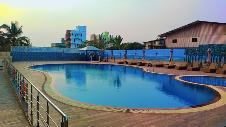 Sawant Palace Hotel - Tap to explore photos