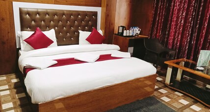 Hotel Manik Resort Room Type - DELUXE TRIPLE