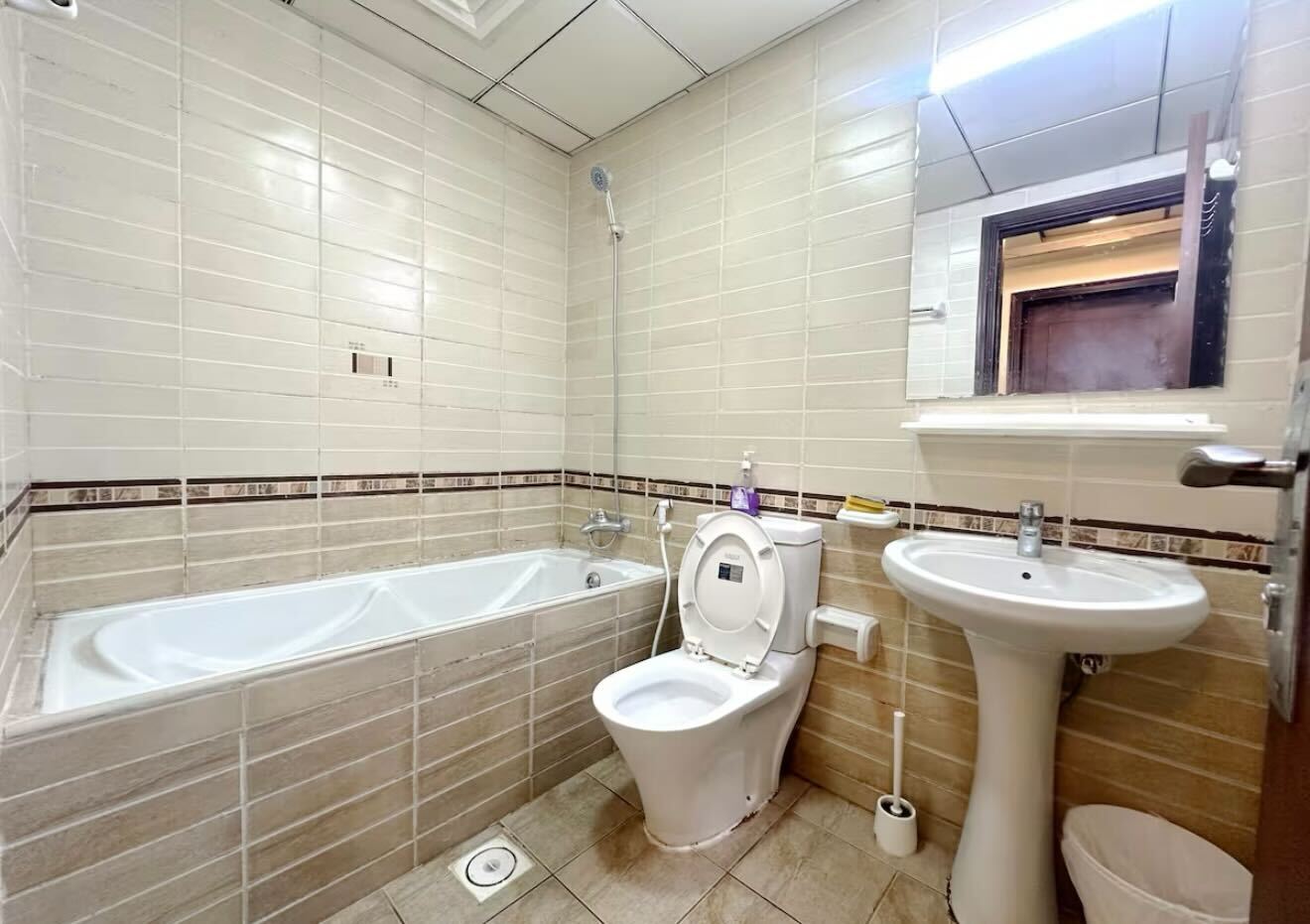 Global Partition Room in Barsha Heights Tecom - Tap to explore photos