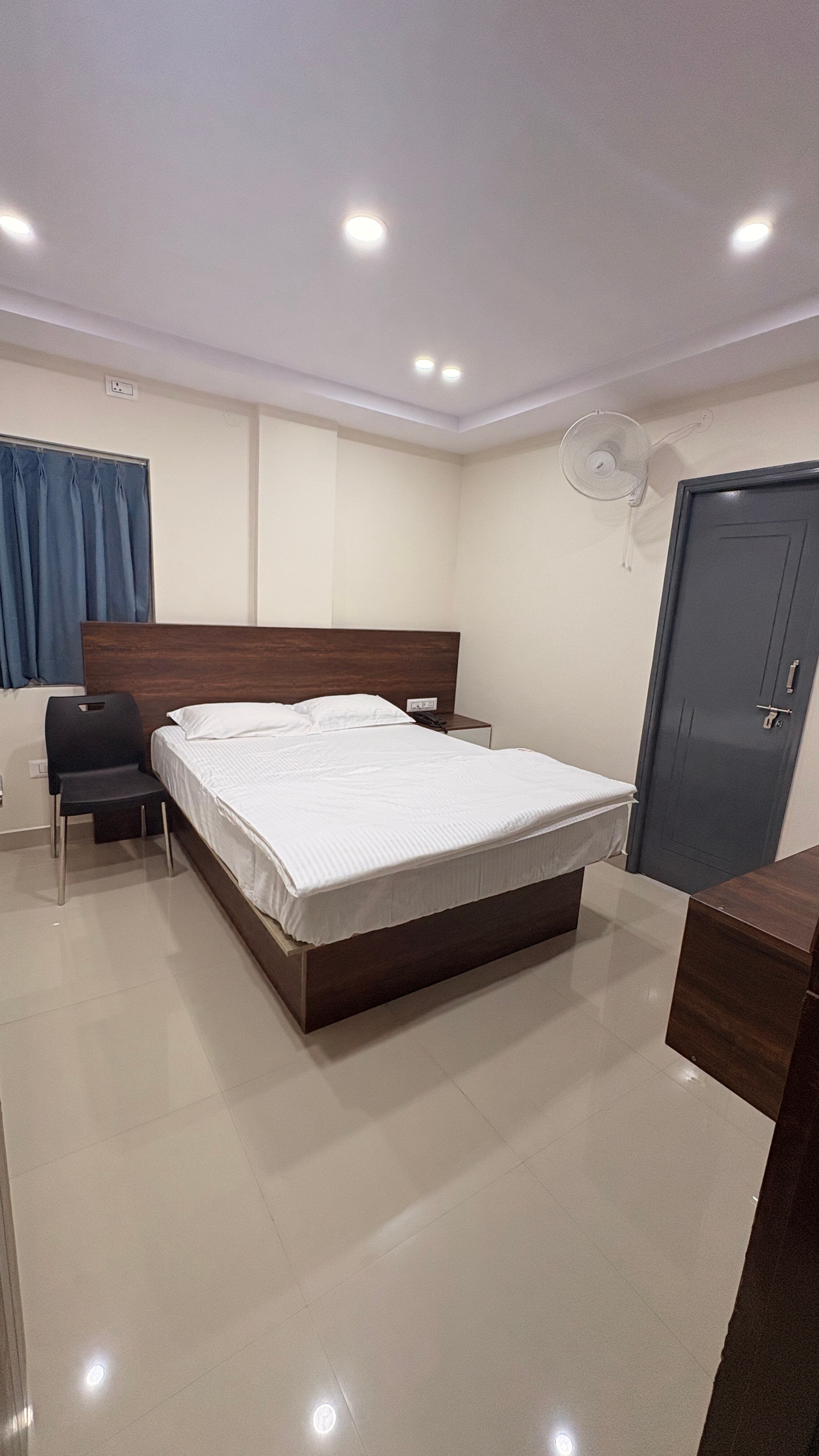 Sri Raj Residency - Tap to explore photos
