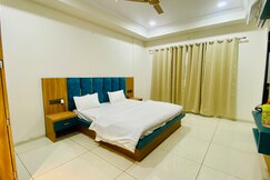 Hotel madhu shree