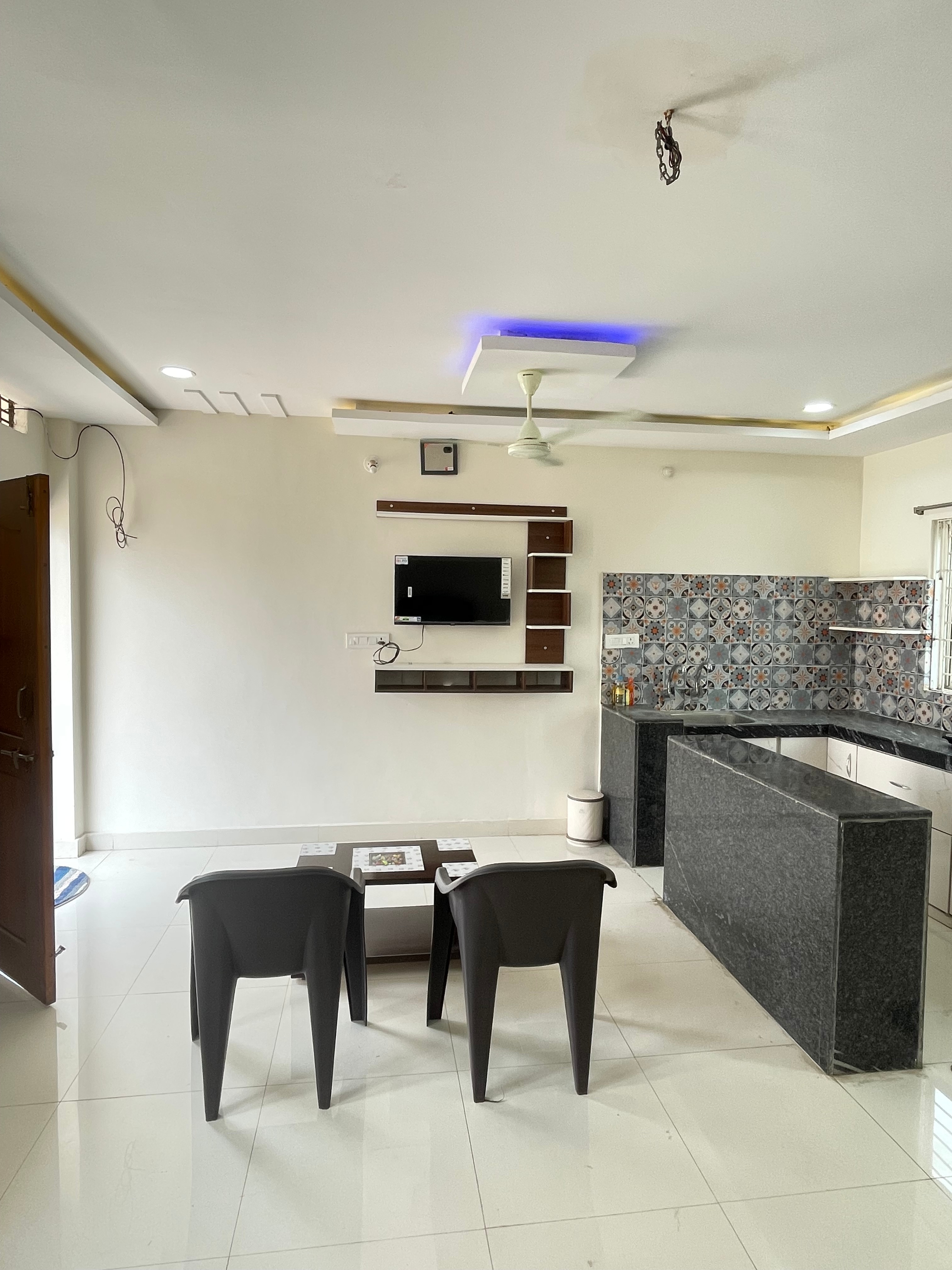 Airy Penthouse | Gachibowli - Tap to explore photos