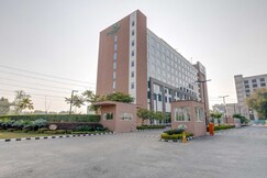 Lemon Tree Hotel, Sector 68, Sohna Road, Gurugram