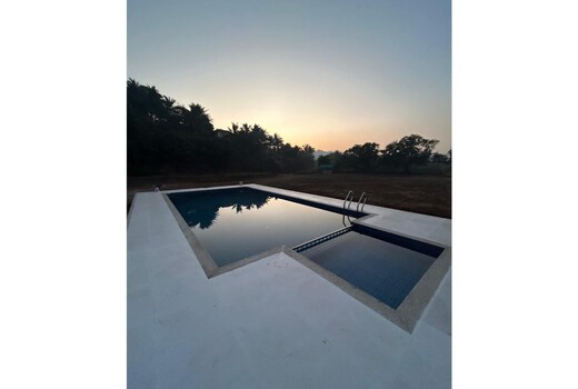 Ayarkar Farm Resort
