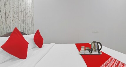 OYO 93463 Alwal Residency Room Type - Classic OYO 93463 Alwal Residency Room Type - Classic
