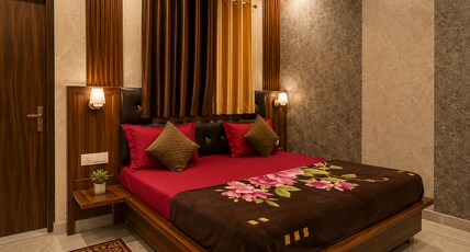 V4Y Hotel 4U Tapovan Rishikesh Room Type - Deluxe Room V4Y Hotel 4U Tapovan Rishikesh Room Type - Deluxe Room