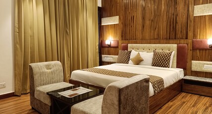 VK Group of Hotels Room Type - Deluxe Room with Balcony VK Group of Hotels Room Type - Deluxe Room with Balcony