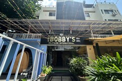 Hotel Bobby's (Solitaire International)