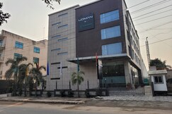 Udman Hotel, Chhattarpur