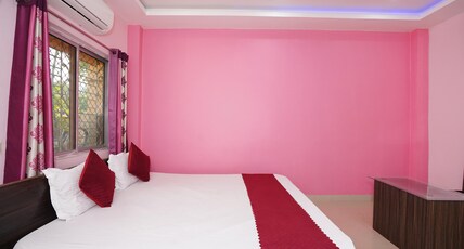 PURNI HOTEL AND RESORTS Room Type - Deluxe Double Bed Room