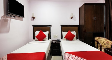 HOTEL O SRINIVASA RESIDENCY Room Type - Classic HOTEL O SRINIVASA RESIDENCY Room Type - Classic