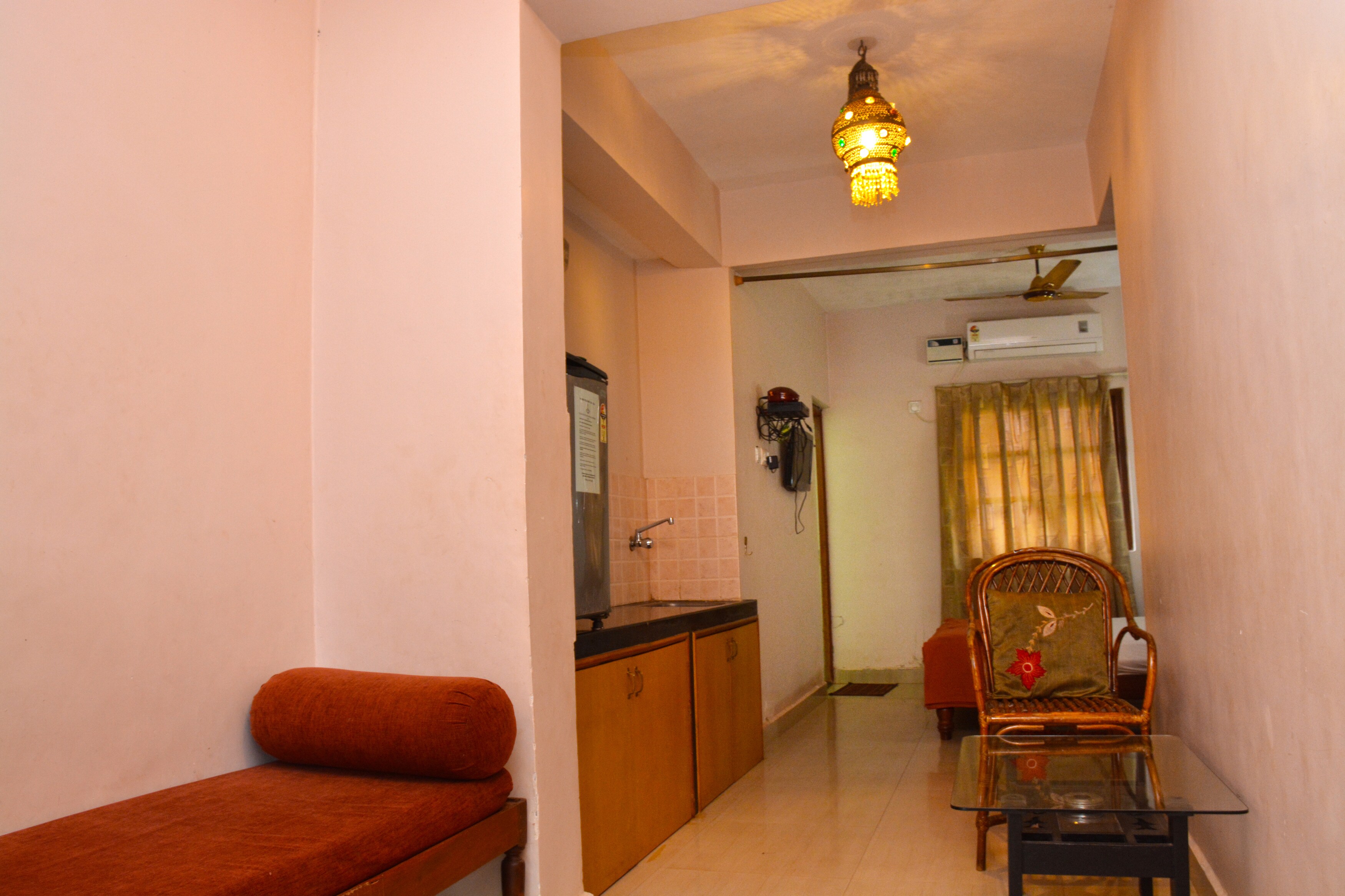 Rados Deluxe Cottages - Tap to explore photos
