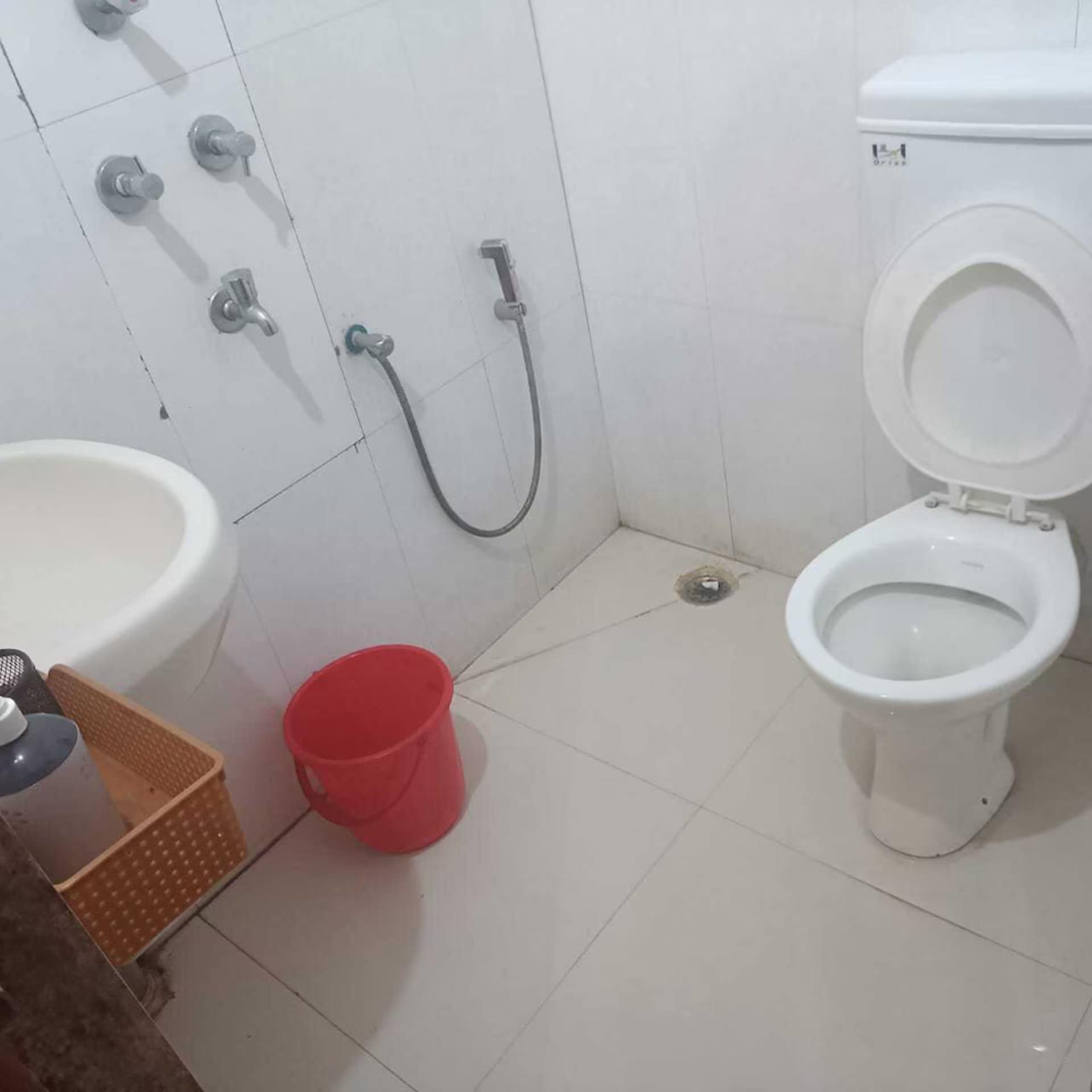 Hotel High East - Tap to explore photos