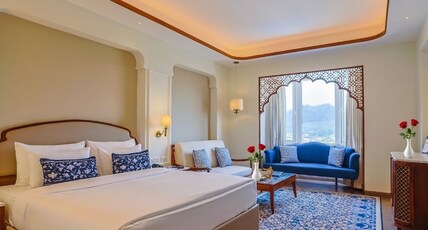 Bhagirathi By Atishay Room Type - Triveni King Room (Hill Facing)