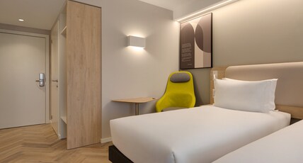 Holiday Inn Express EVORA Room Type - 2 Twin Standard with Free Breakfast