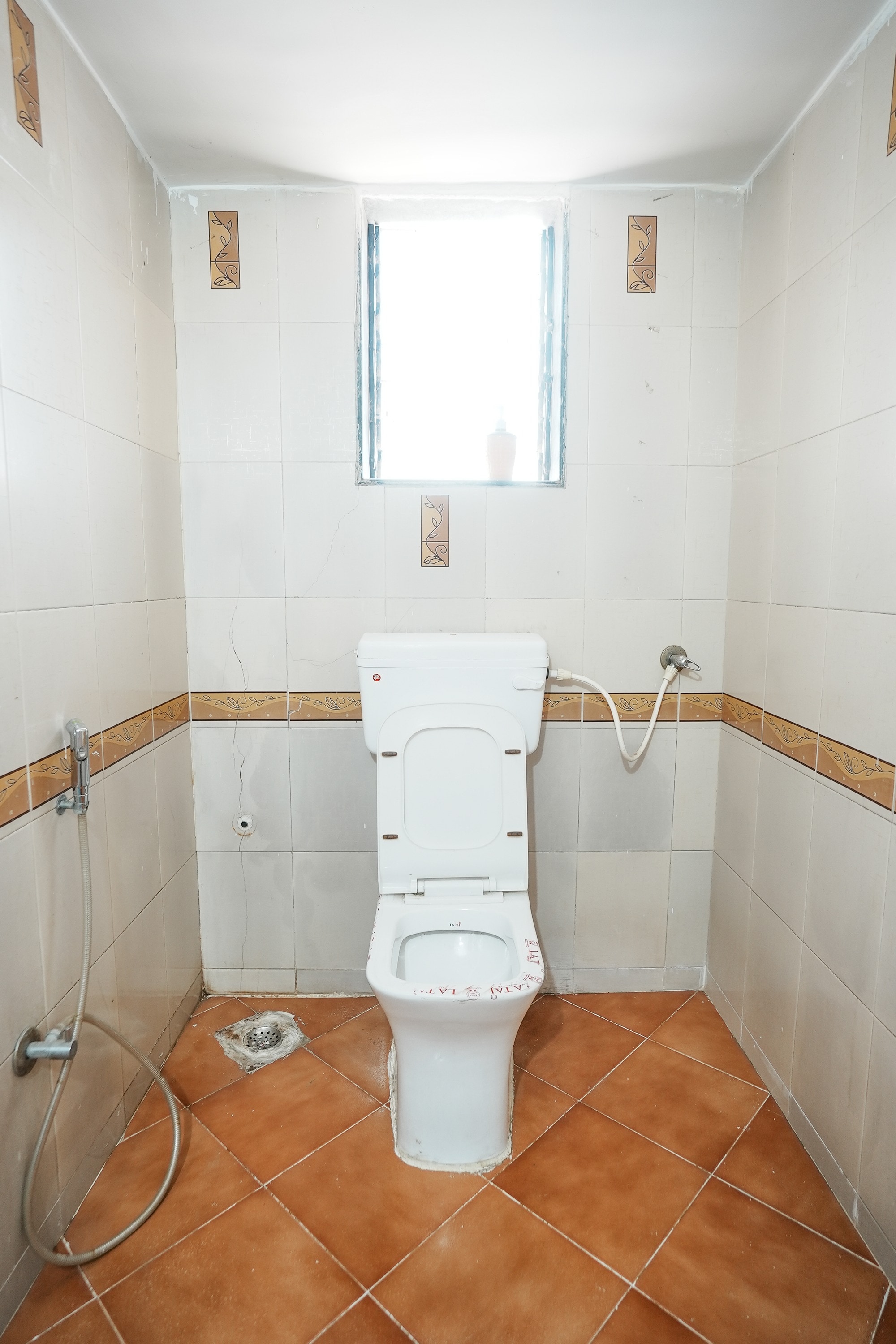 Hotel Della Comfort near Ambreshwar Shiv Mandir, Ambernath - Tap to explore photos