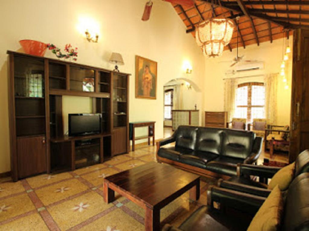 Bougainvilla Stay -3 BHK Villa - Tap to explore photos