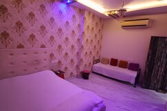 Address of Hotel Utkal Lodge