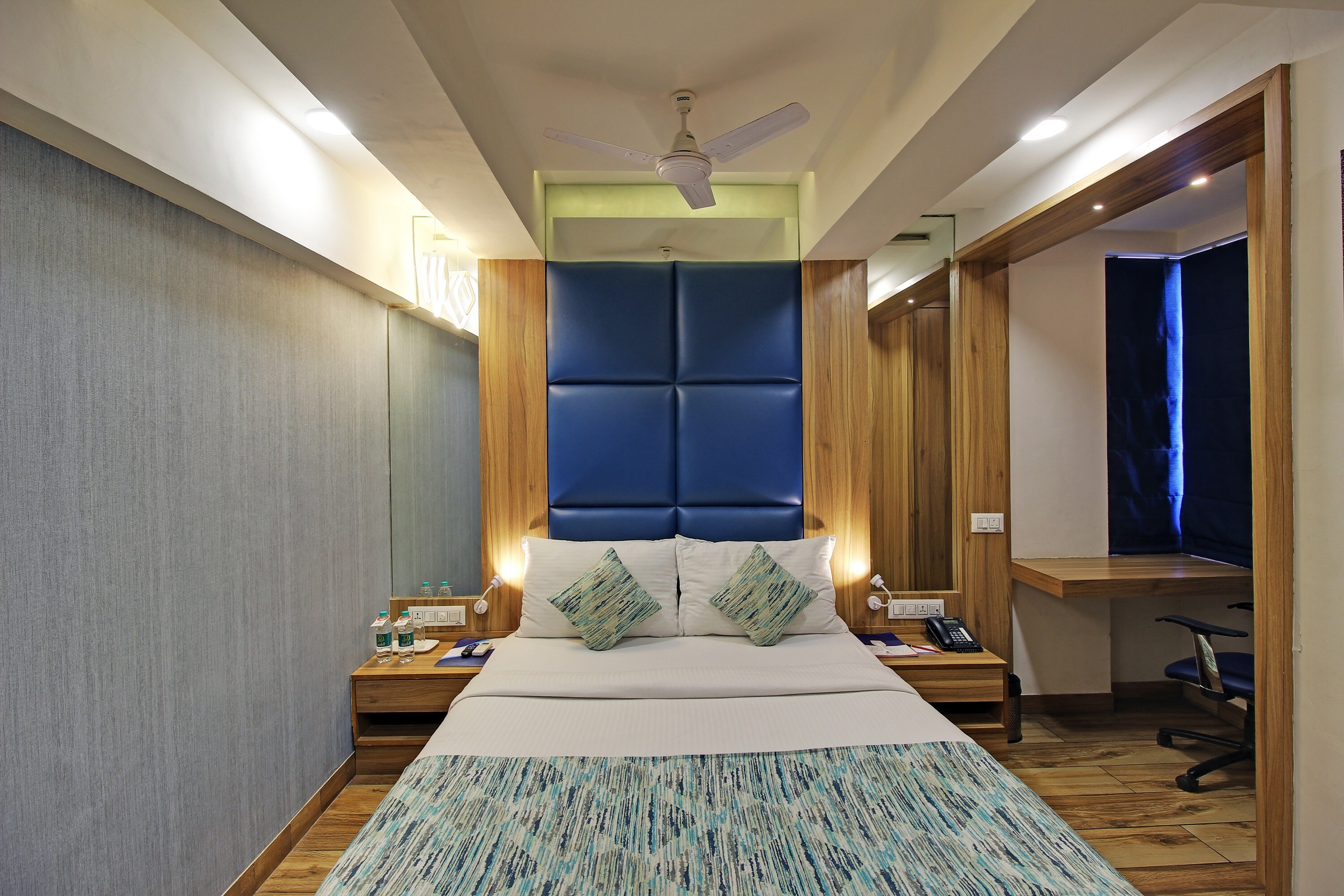 SVASTI 3B - Tap to explore photos