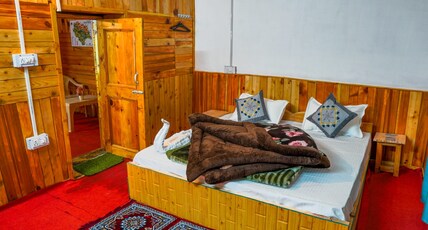 Neervan Room Type - Bedroom 4