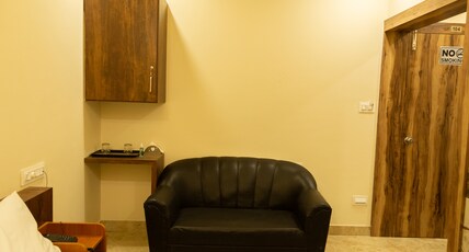 Hotel Bhaguji Room Type - Double Bed AC-Deluxe