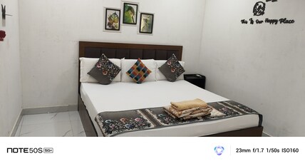 Shree Banke Bihari Guest House Room Type - Bedroom 2