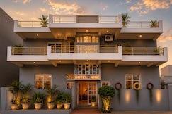 The Nine Hotel - Mansarover