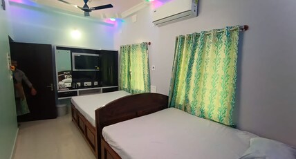 NEW MOTIJHIL GUEST HOUSE Room Type - Deluxe Four Bed Room NEW MOTIJHIL GUEST HOUSE Room Type - Deluxe Four Bed Room