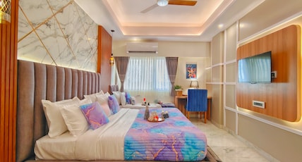 Sarang Palace - A Luxury Boutique Hotel Room Type - Family Room ( Premier Room with Extra Bed ) Sarang Palace - A Luxury Boutique Hotel Room Type - Family Room ( Premier Room with Extra Bed )