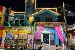 K S GUEST HOUSE